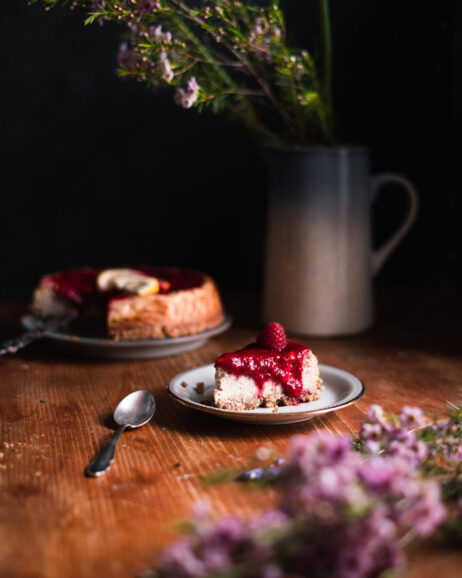 Cheesecake with Raspberry Coulis