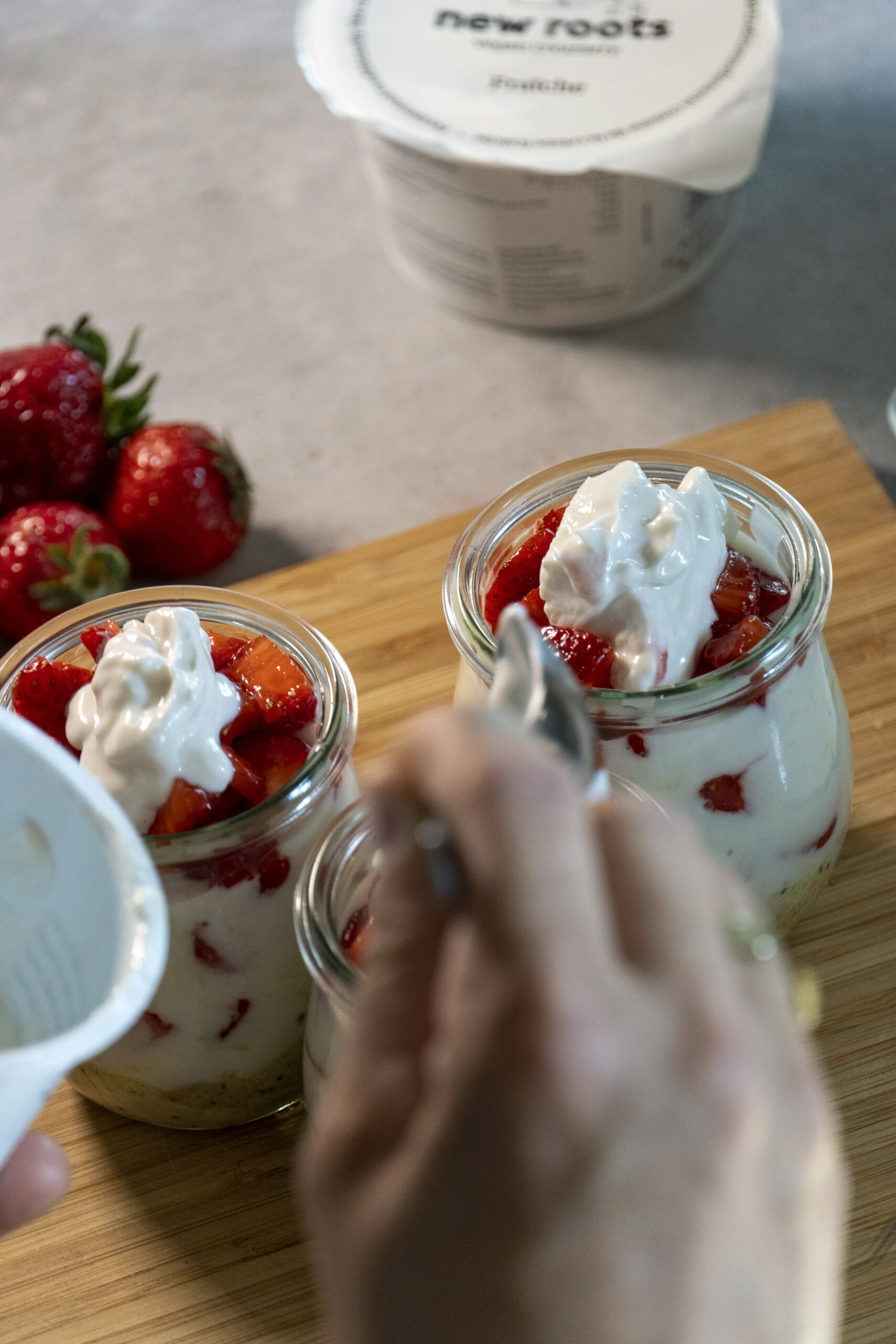Erdbeer-Schichtdessert